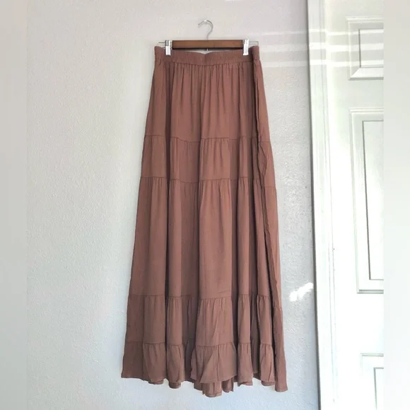 NWT Brown Maxi Skirt With Pockets - Picture 1 of 10